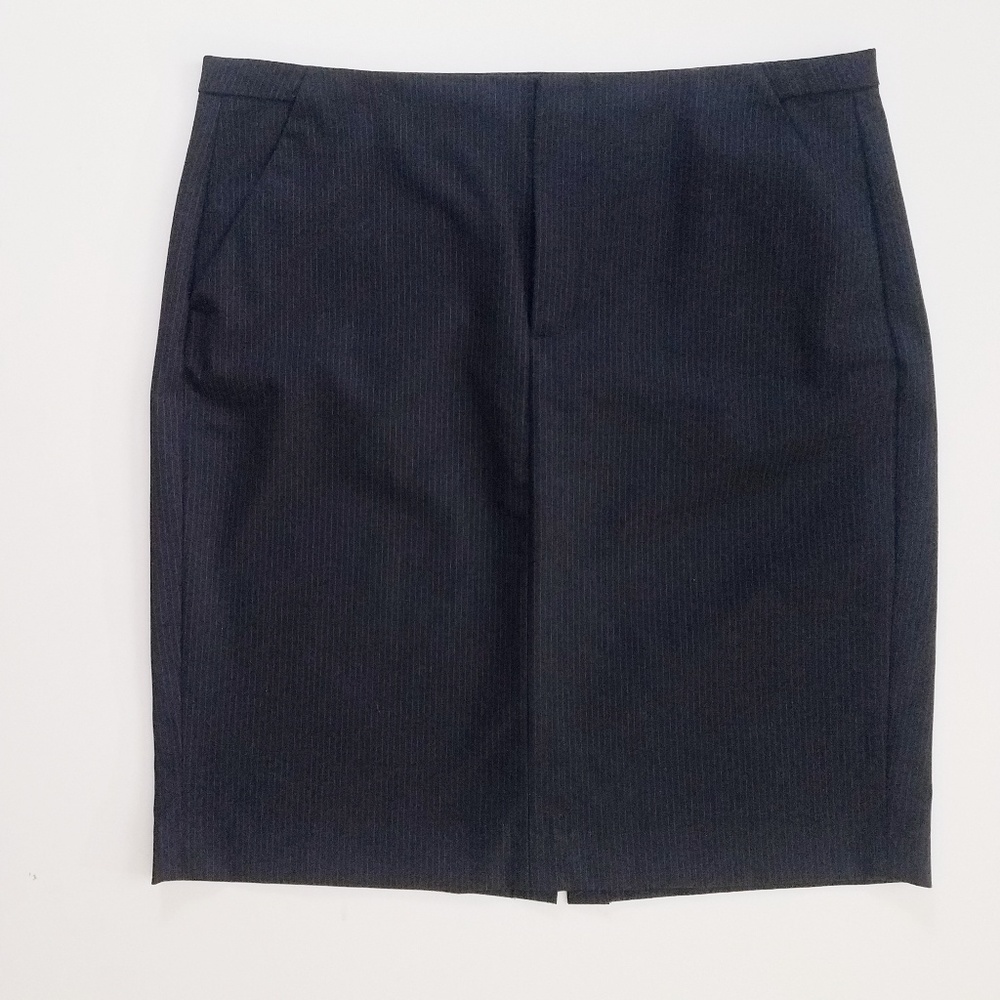 GAP pencil skirt Sz 10 dark blue pinstripe